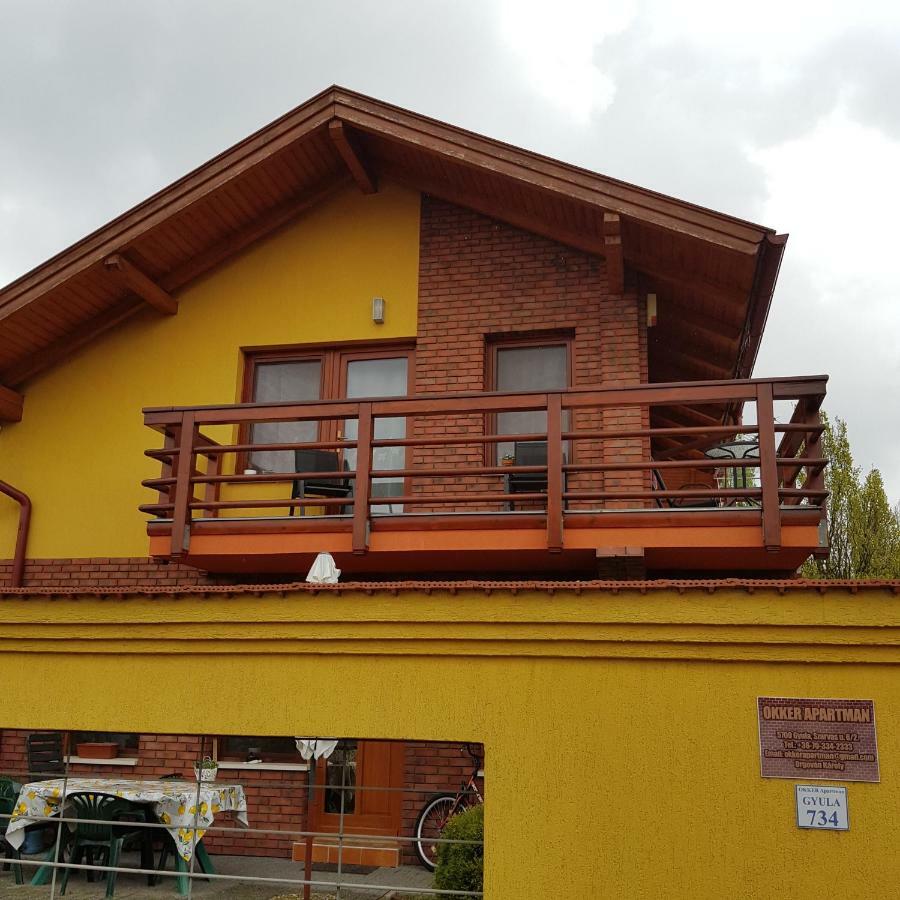 Okker Apartman Gyula Exterior foto